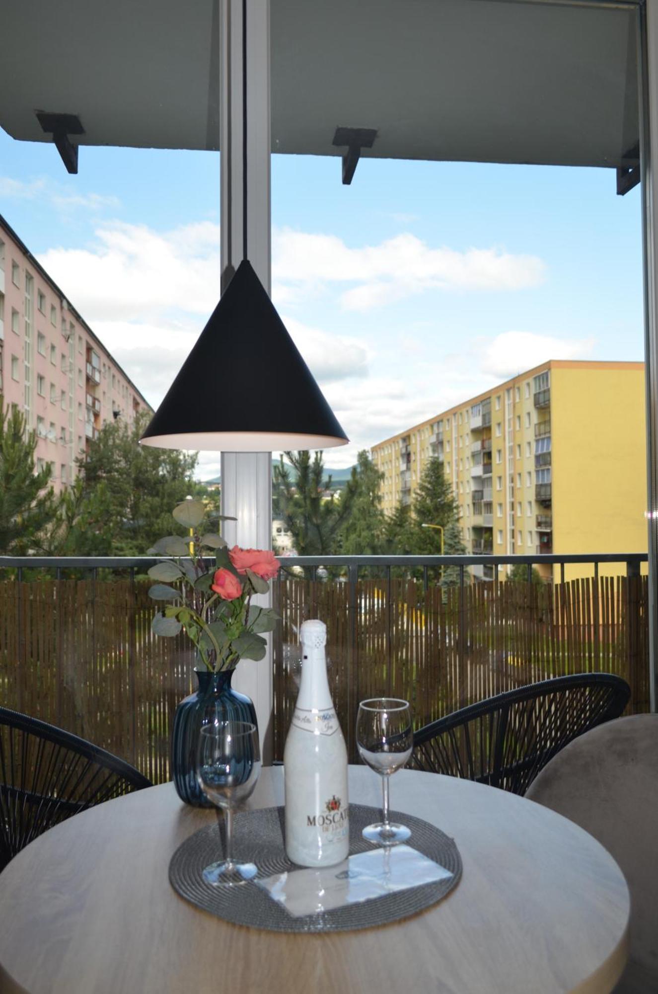 Apartment Hemsen Prešov Exterior foto